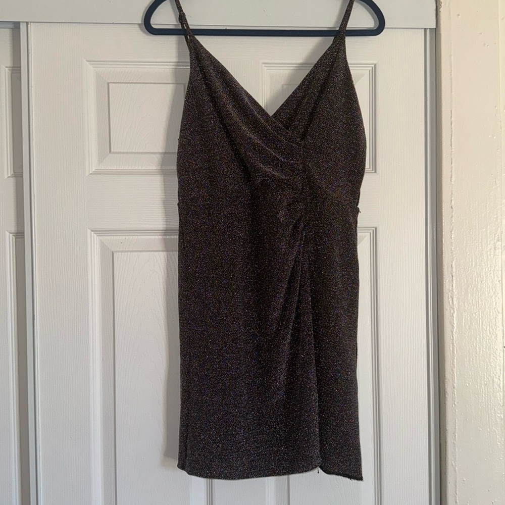 EXPRESS Shimmery V neck mini dress size Large
